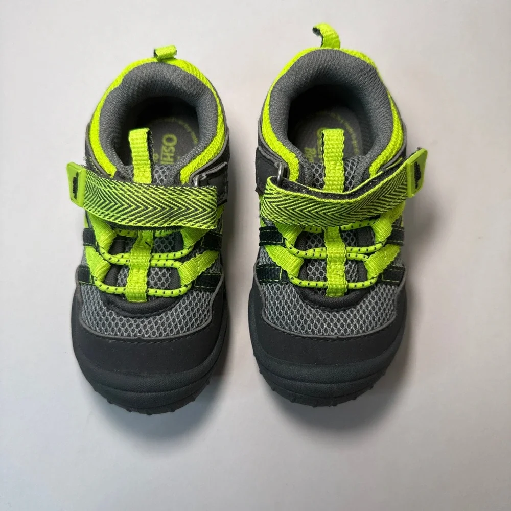 OshKosh B'gosh Domino Kids Toddler Sneakers Grey Green Size 6 Athletic NEW